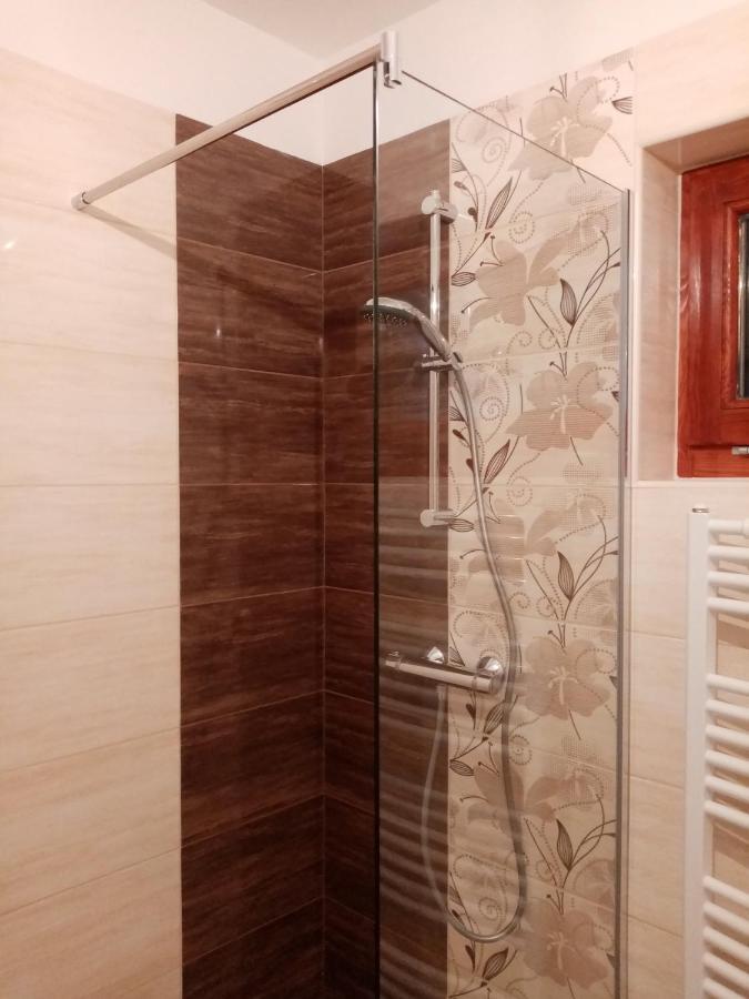 Villa Eva Vendeghaz Tata Exterior foto